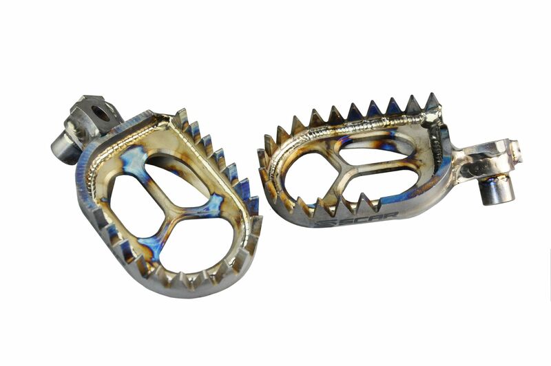 Yamaha Tenere 700 Rally Edition [SCAR] - Footrest Titan Gripper SCAR