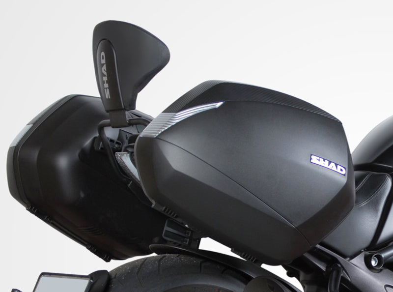 Ducati Diavel 1200 [2011–2018] - Backrest fastening system