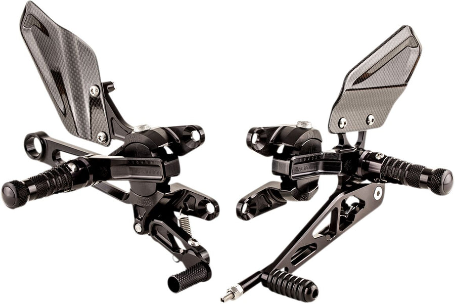 Aprilia Tuono 1000 [GILLES TOOLING] – Adjustable footrest system
