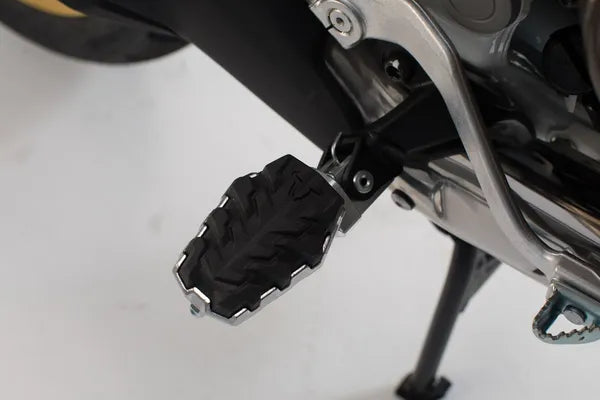 BMW R 1150 GS [2002-2005] - EVO footrest kit – picture 1