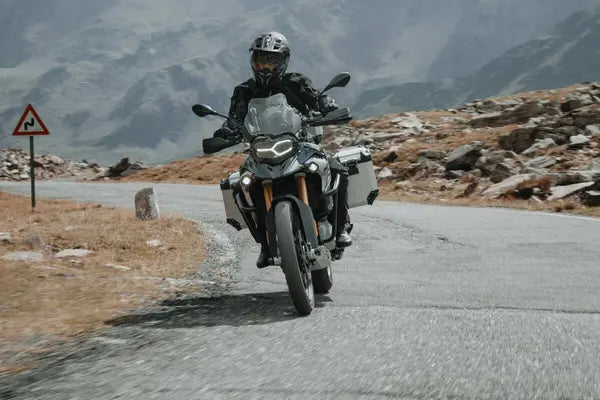 Yamaha XT 1200 [SW-MOTECH] – TRAX ADV großer Seitenkoffer (45 Liter) rechts