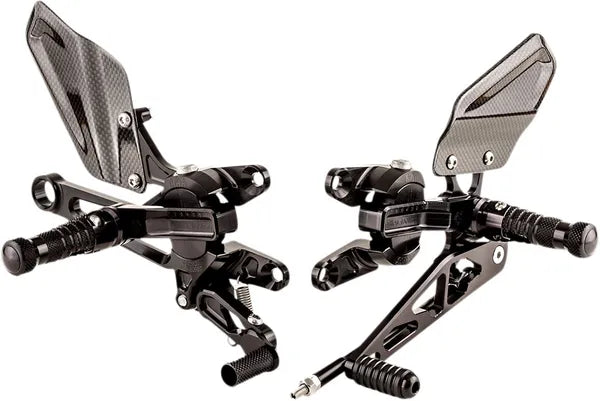 Aprilia Tuono 1000 [GILLES TOOLING] – Adjustable footrest system