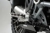 BMW R 1300 GS Adventure [2024-2026] - EVO footrest set, 36-way adjustable – picture 11