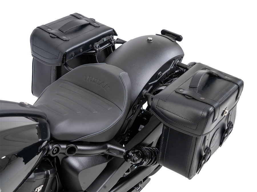 Indian 101 Scout [2025-2026] - Set: Ledertaschenhalter Cutout schwarz inkl. Rugged Ledertaschen schwarz