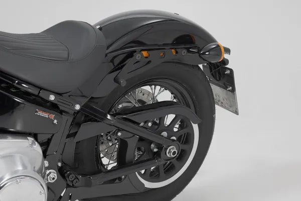 Harley-Davidson Softail Fat Bob [2018–2023] – SLH Seitenträger links