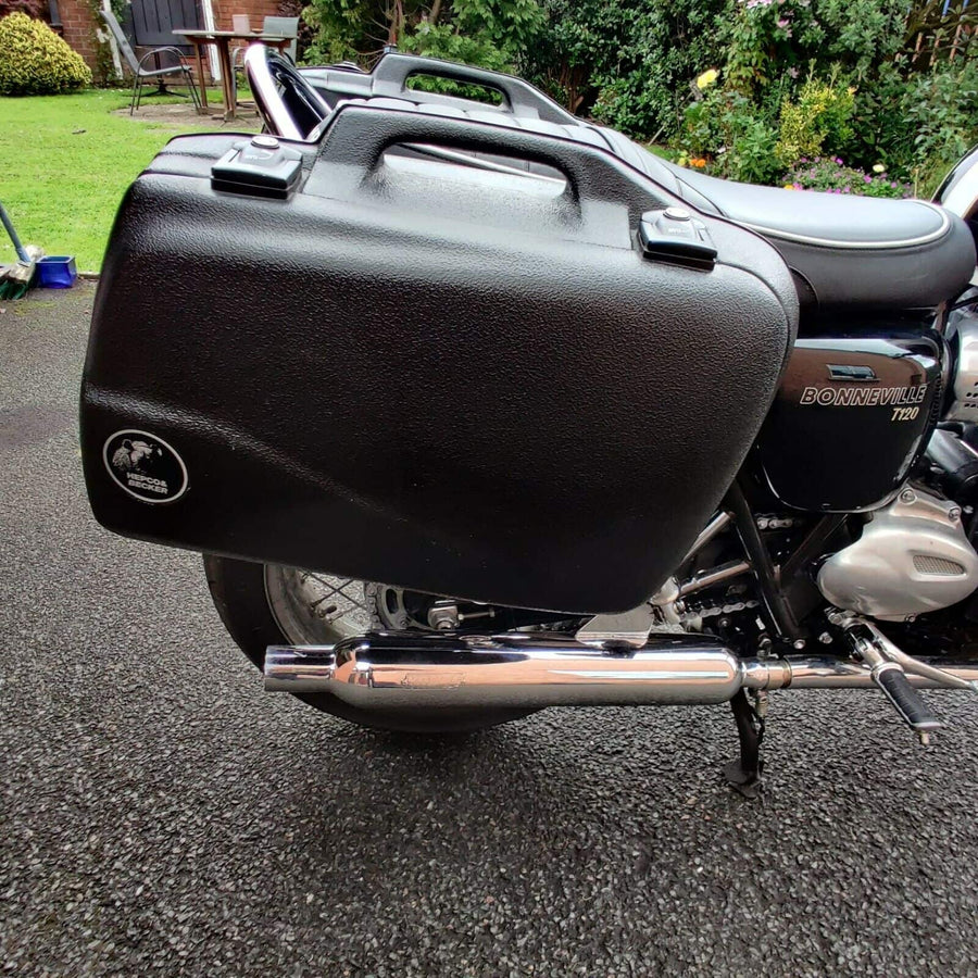 Triumph Bonneville T 100 [2017-2025] - side cases