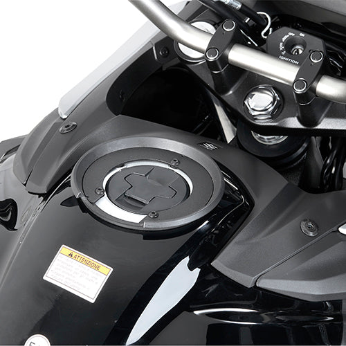 Suzuki GSX S 750 [GIVI] - Befestigungsring für TANKLOCK