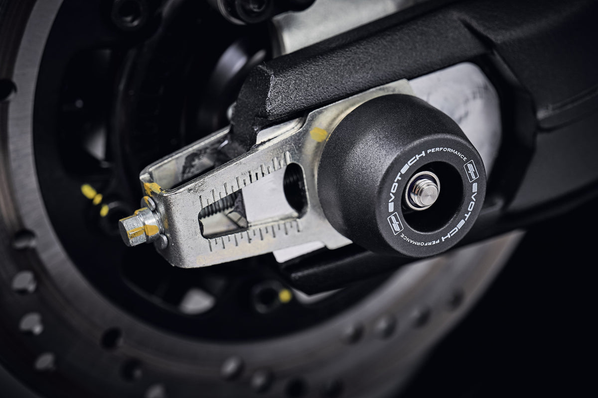 Ducati Scrambler Desert Sled [2019+] - Achsprotektoren-Set – 360° Ansicht 12