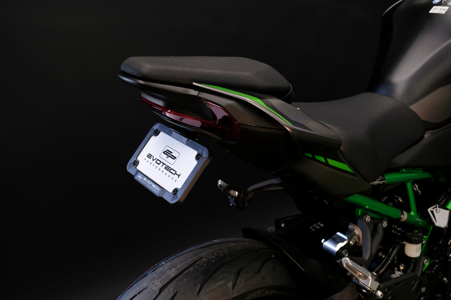 Kawasaki Z900 [2025+] - verstellbarer Kennzeichenhalter
