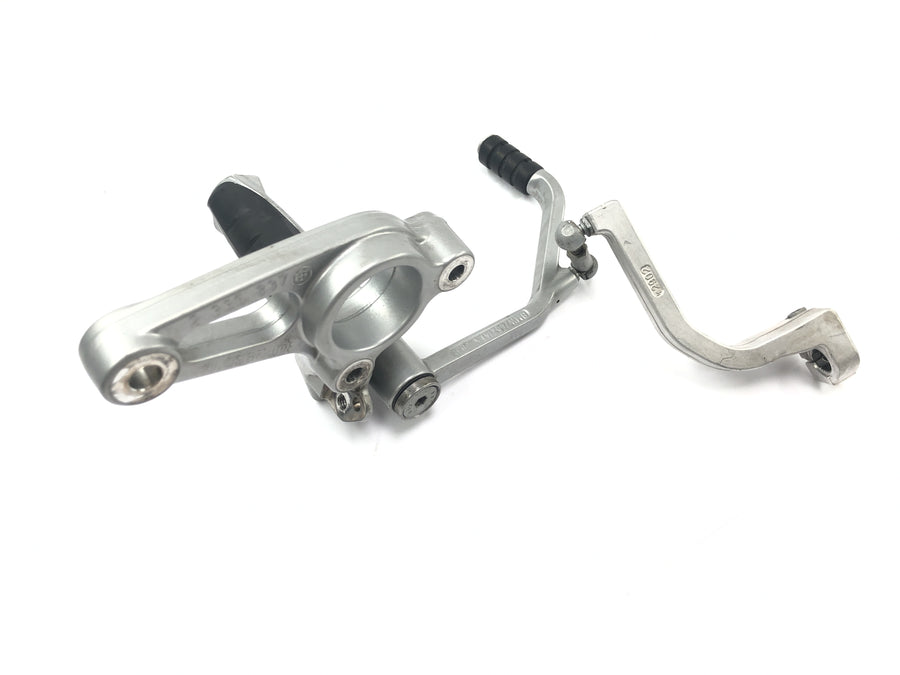 BMW R 1150 R R21 [2001] - Driver's left footrest system with shift pedal and linkage