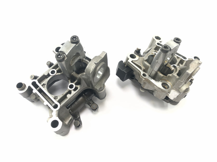 BMW R 1150 R R21 [2001] - rocker arm bracket, camshaft bearing bracket, valve train left and right