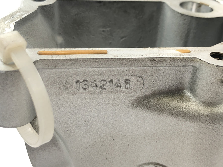 BMW R 1150 R R21 [2001] - cylinder with piston on the right