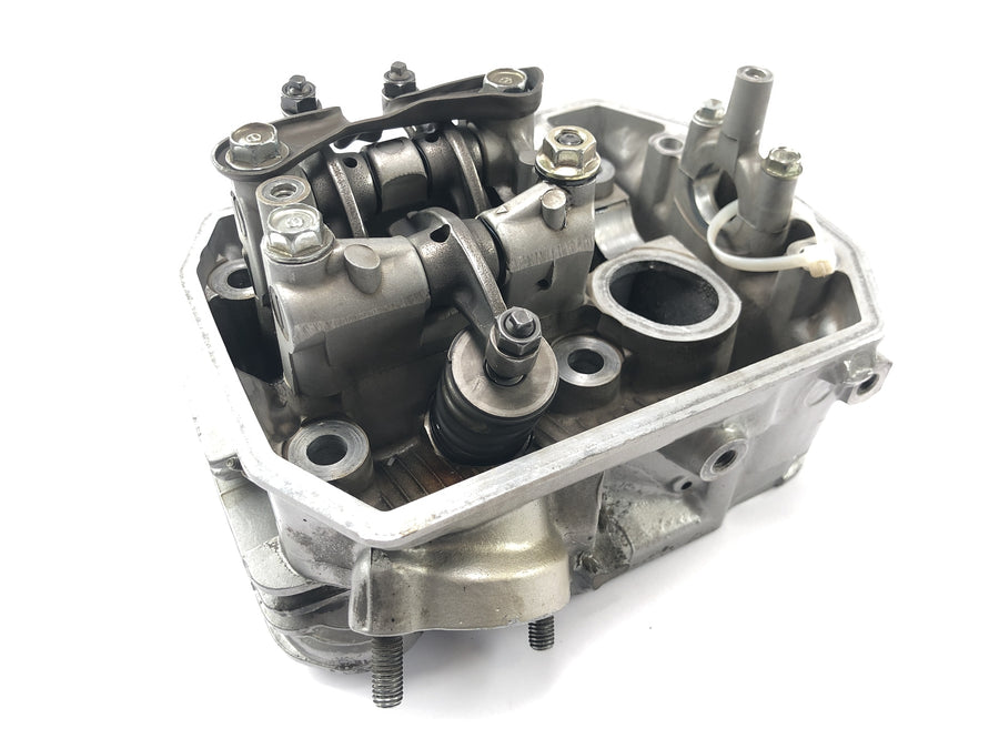 Honda XRV 750 Africa Twin RD07 [1993] - Cylinder head valve train front