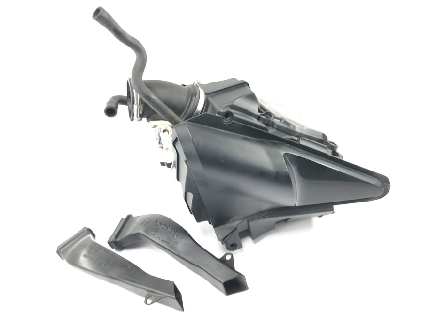 Husqvarna 701 Svartpilen [2019] - Air filter box Air filter housing Intake box