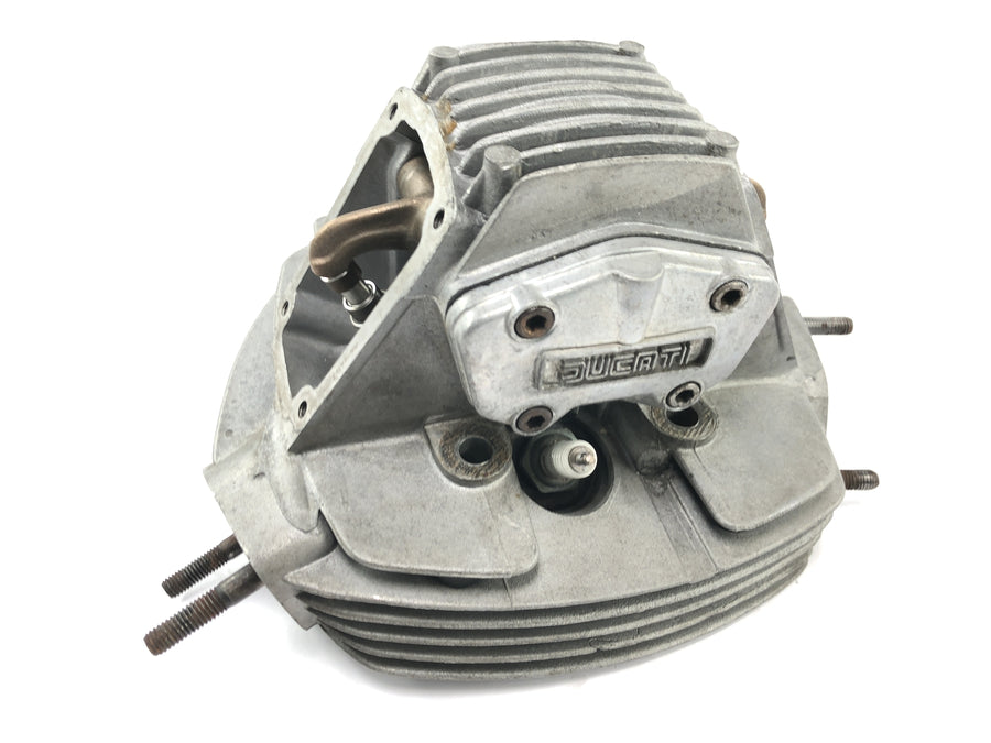 Ducati 500 SL Pantah [1981] - cylinder head rear valve head