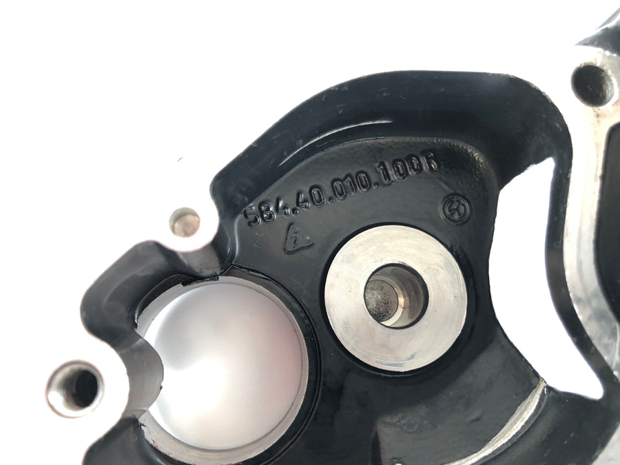 KTM LC4 640 Duke 2 [2001] - Side cover engine cover clutch housing