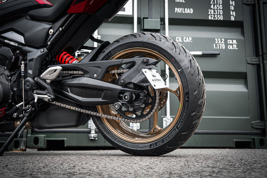 Triumph Trident 800 [2026+] - Schwingen-Kennzeichenhalter