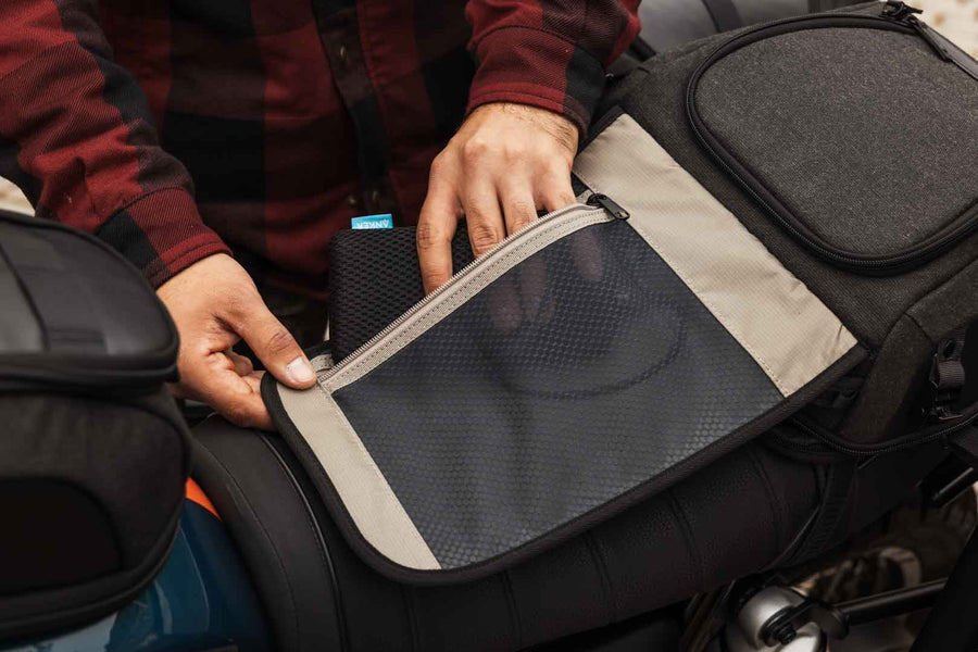 [SW-MOTECH] - Legend Gear tail bag LR3 – picture 6