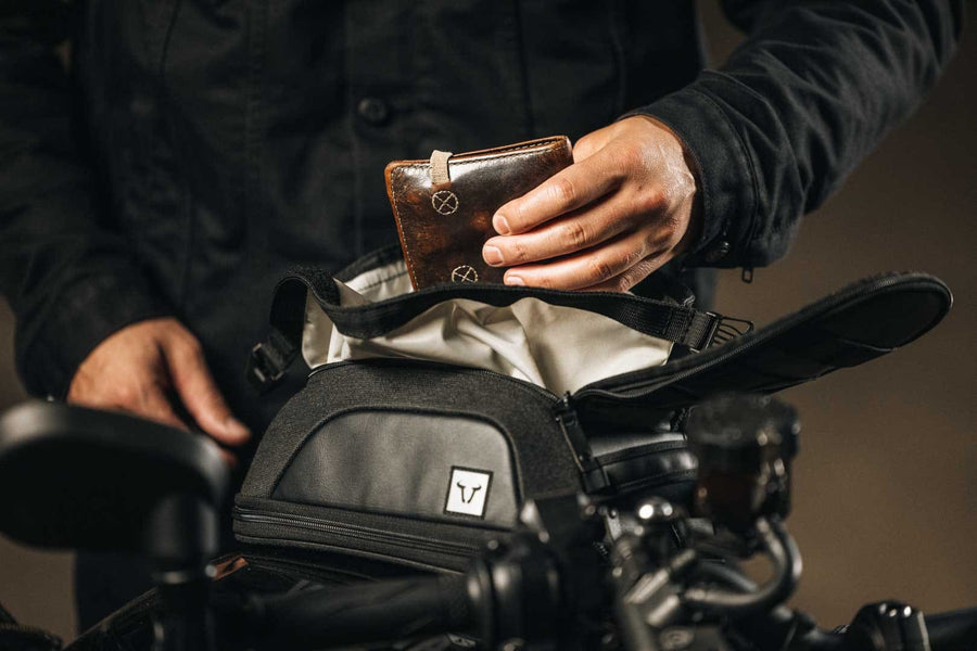 [SW-MOTECH] - Legend Gear magnetic tank bag LT3 – picture 4