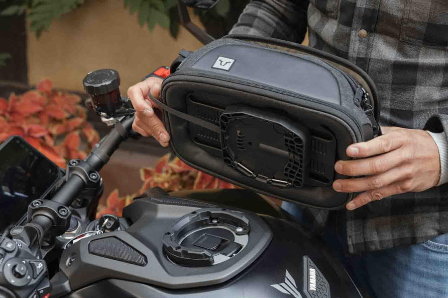 [SW-MOTECH] - Legend Gear tank bag LT4 – picture 3