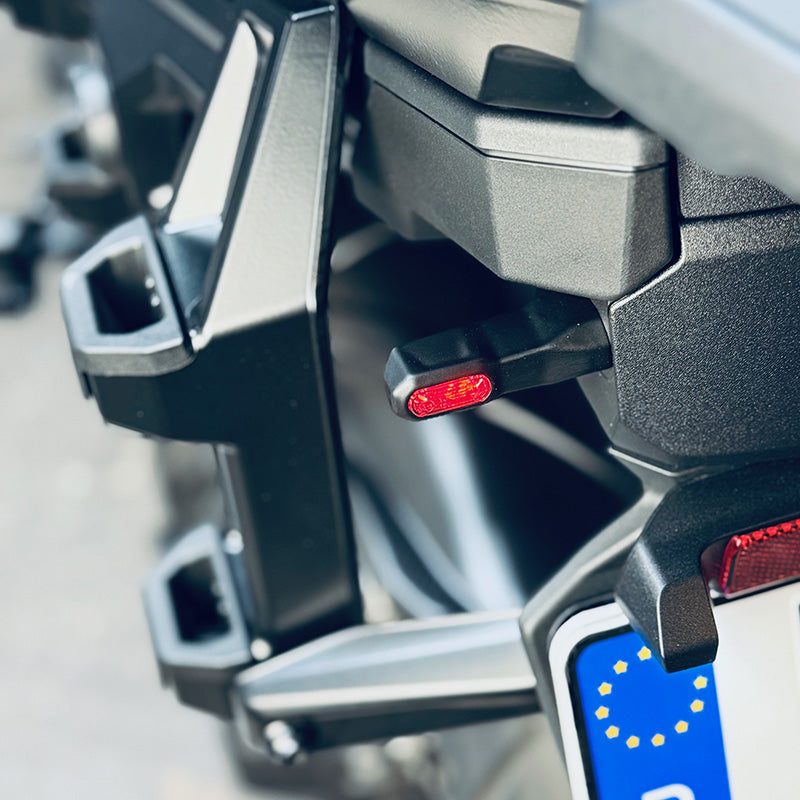 BMW R 1300 GS [2024–2026] - BMW Blinker ADV Pro Hinten 3in1 (paar)