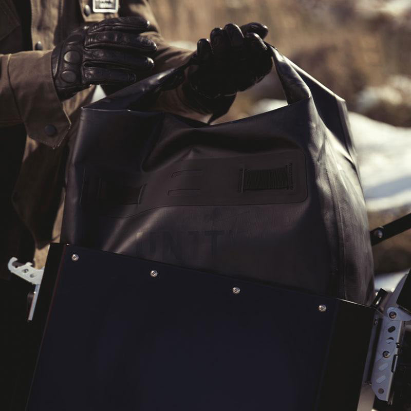 BMW R nineT 1200 Racer [2017-2020] - Khali Universal TPU Tasche