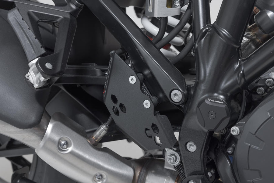 KTM 1390 Super Adventure R [2025-2026] - Brake pump protection – picture 2
