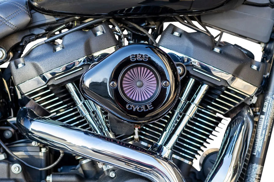Harley-Davidson FXBR 1923 Softail Breakout 117 [2024] - Air Stinger Stealth Luftfiltersatz – Oberfläche: Schwarz – Bild 6