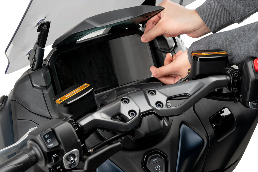 YAMAHA T-MAX 560 TECH MAX [2025] – Protector Dashboard – Transparent