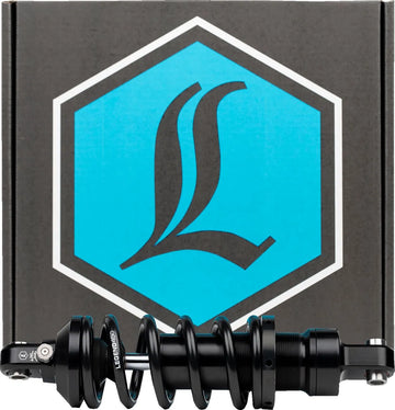 Harley-Davidson FLHD 1923 Deadwood 117 [2026] - REVO-A Verstellbares M-Eight Softail Federbein – Art.-Nr. 1310-2249 – Bild 1