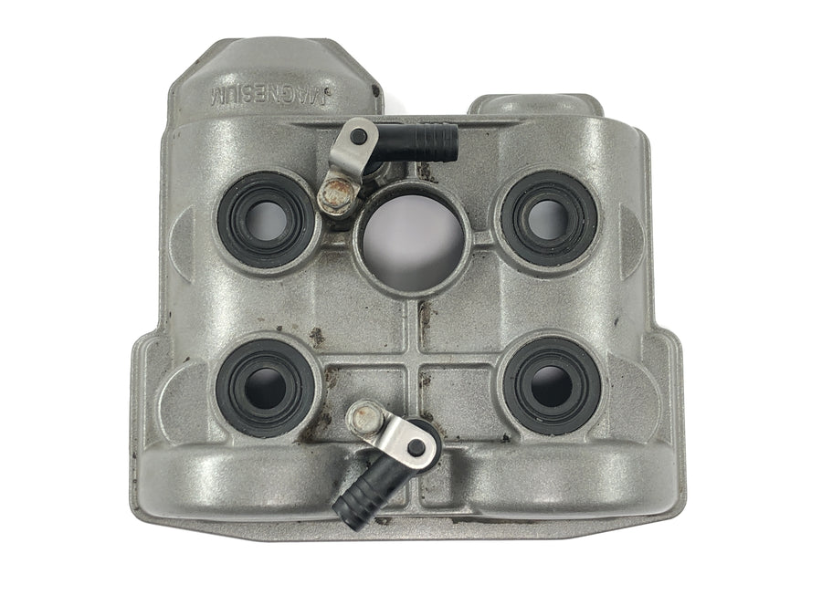 KTM 950 Adventure LC8 [2004] - front valve cover cylinder head cover magnesium engine cover