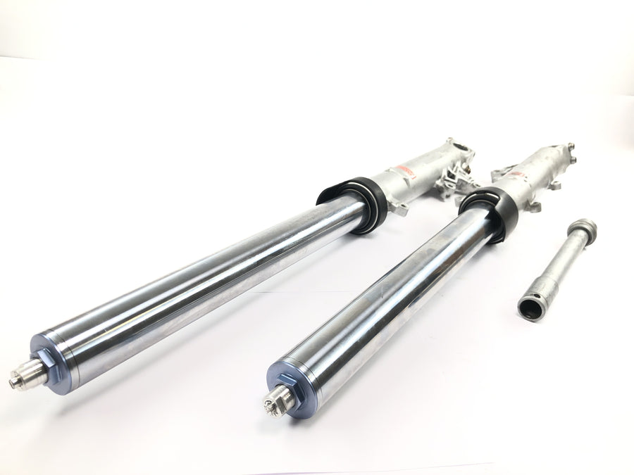 Honda CBR 600 RR PC37 [2004] - Fork 45 mm telescopic fork with axle
