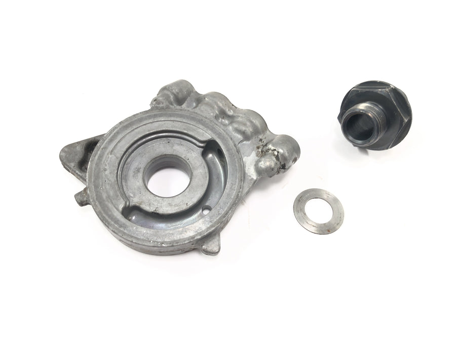 Honda XRV 750 Africa Twin RD04 [1992] - Oil filter mount oil filter flange