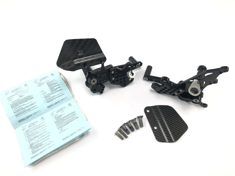 Suzuki GSX R 1000 WVB6 K6 [2006] - Gilles Tooling footrest system with driver footrest report