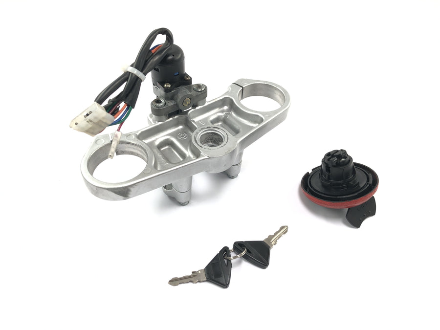 Aprilia SX 125 KX [2018] - Ignition lock tank lock with fork bridge at the top
