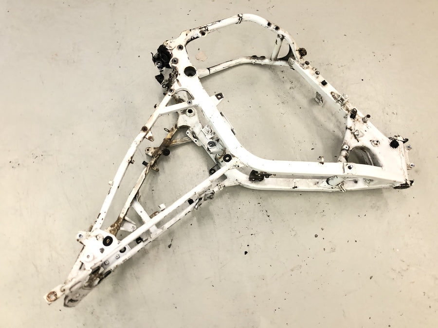 Honda XRV 750 Africa Twin RD04 [1992] - Frame main frame with vehicle documents