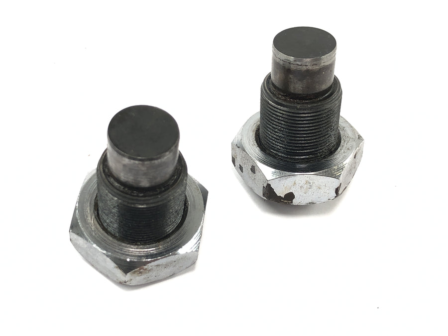 Moto Guzzi V65 Custom [1985] - Axle bolt swingarm bolt