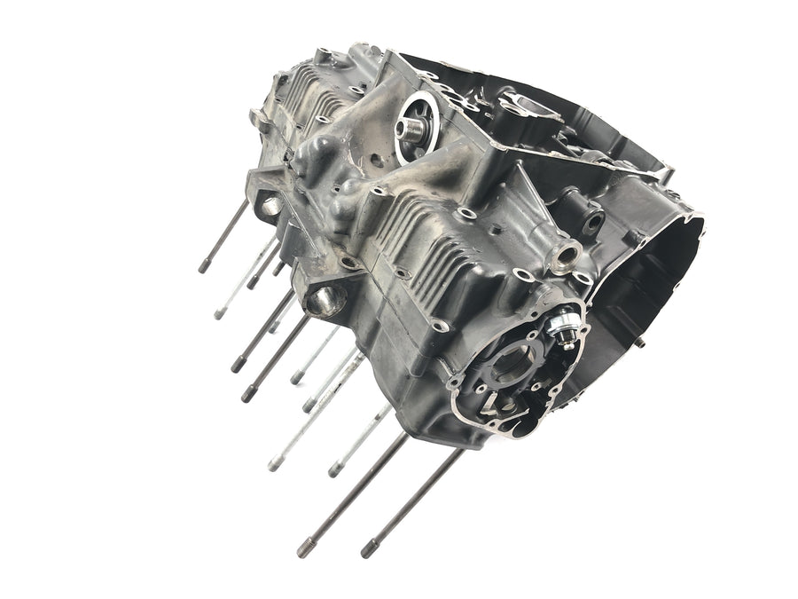 Suzuki GSX R 1100 GU74C [1987] - engine housing crankcase empty housing