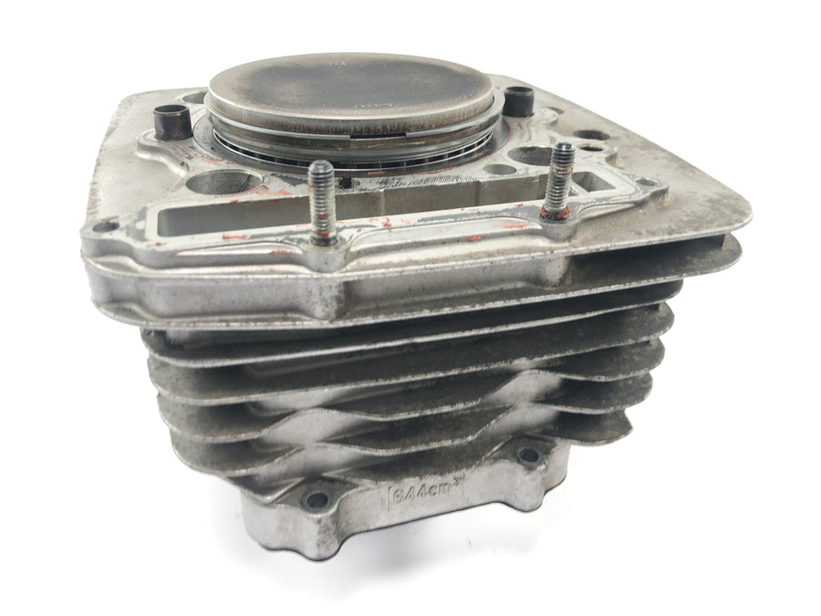 Honda NX 650 Dominator RD02 [1994] - Cylinder with piston