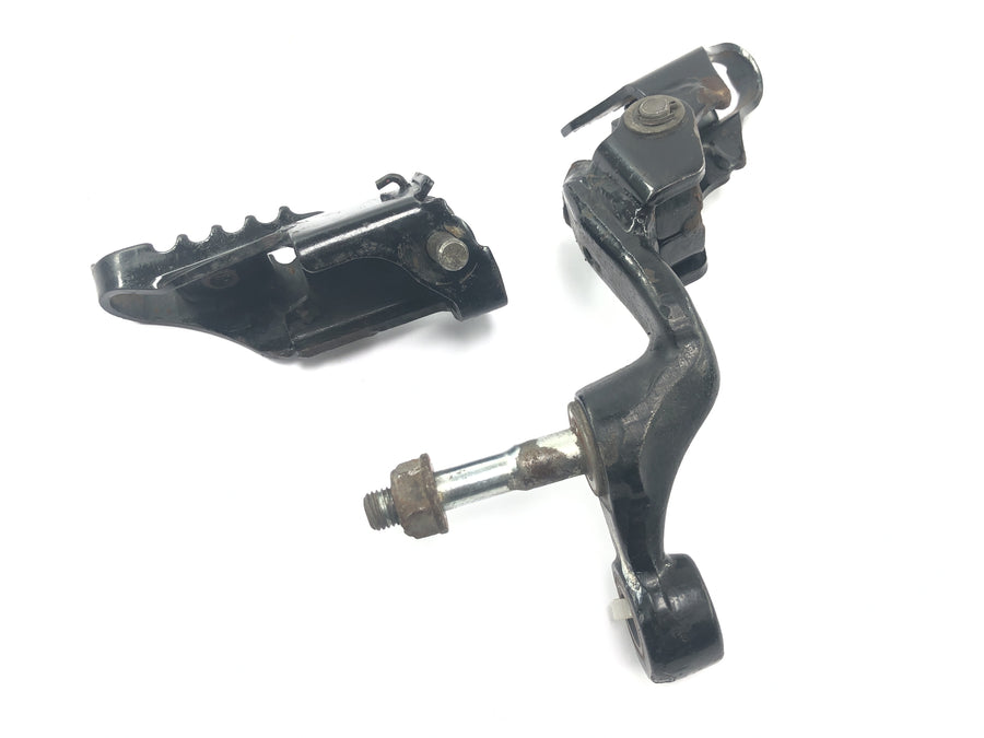 Honda NX 650 Dominator RD02 [1994] - Footrests Driver footrests left and right pair