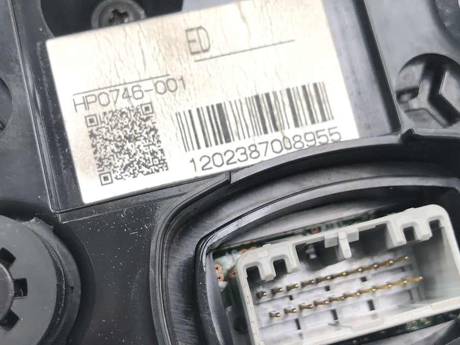 Honda CBR 1000 RR SC59 [2008] - Speedometer cockpit tachometer 39620 km