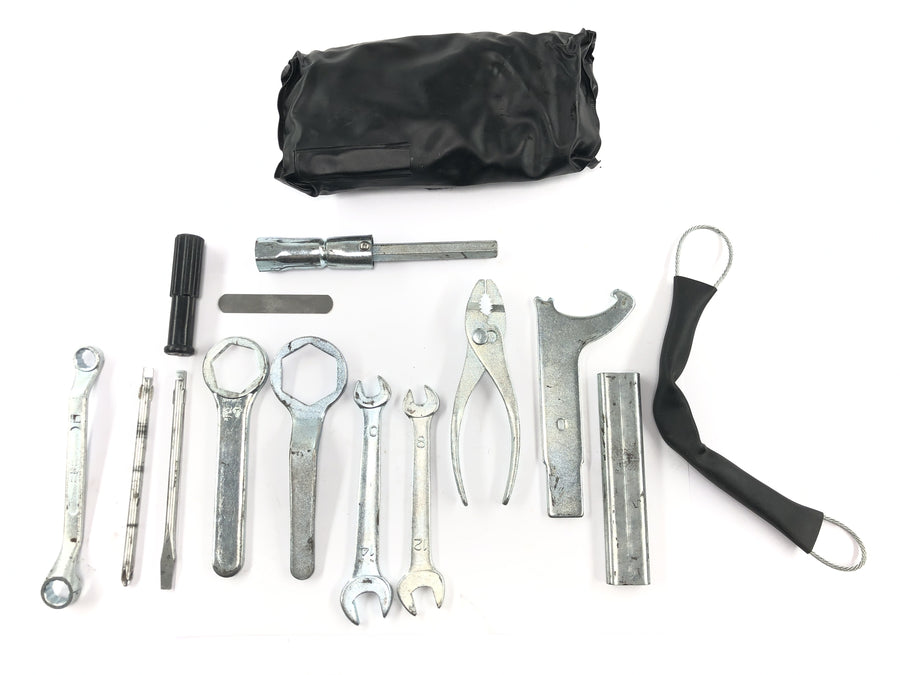 Honda CBR 600 RR PC37 [2004] - On-board tools tool bag tool set tool kit