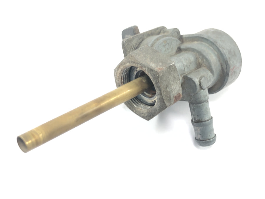 Honda NX 650 Dominator RD02 [1994] - Fuel tap fuel tap fuel valve
