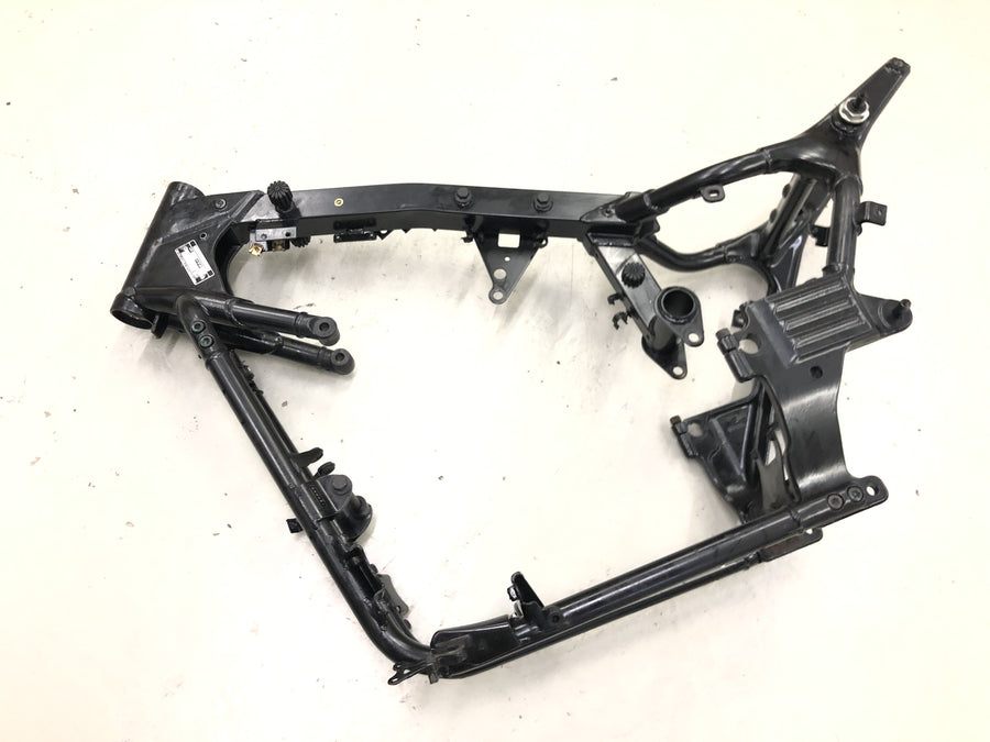 Triumph Speedmaster 900 [2003] - Frame main frame with papers