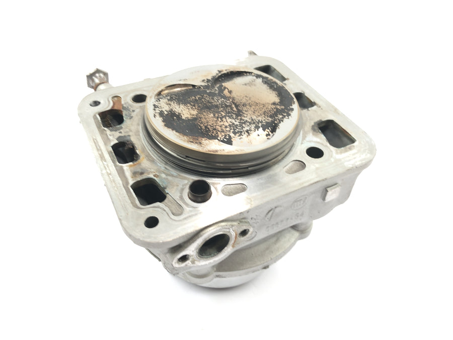 Ducati ST3 S3 [2004] - cylinder with piston at the front