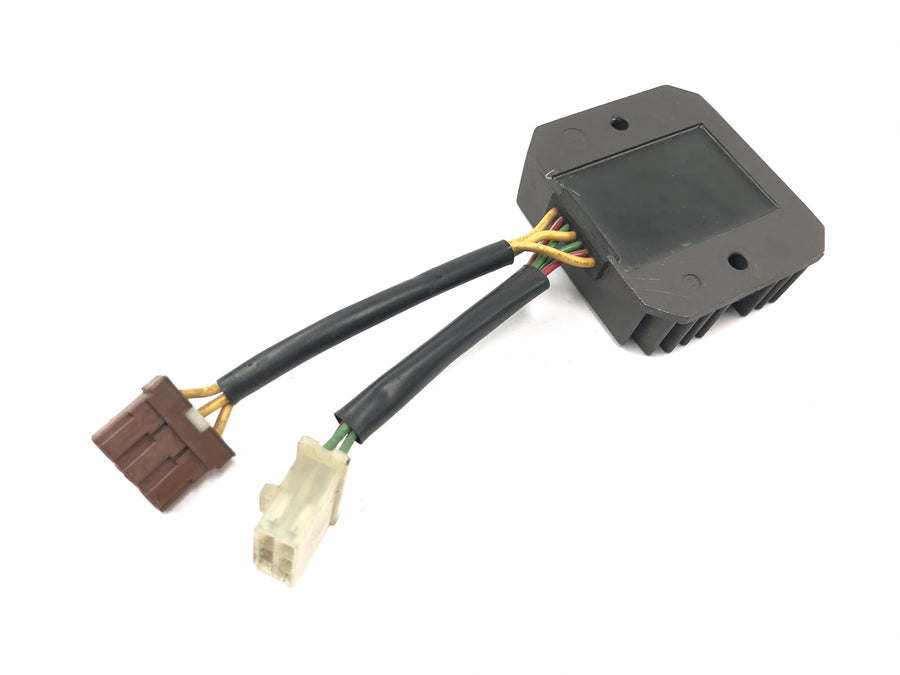 Aprilia Mille RSV 1000 ME [1999] - Voltage regulator rectifier regulator