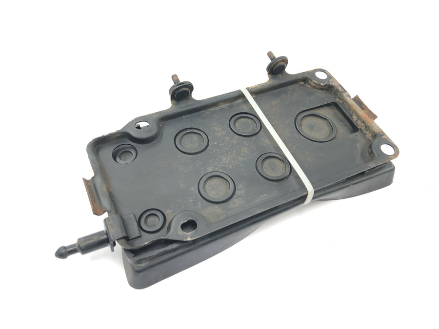 Moto Guzzi V65 Custom [1985] - Battery carrier battery holder