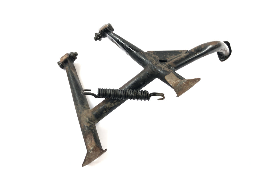 Kawasaki W 650 EJ650A [1999] - Main stand with spring central stand center stand