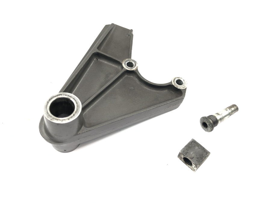 Moto Guzzi V10 Centauro [1998] - Rear brake caliper bracket