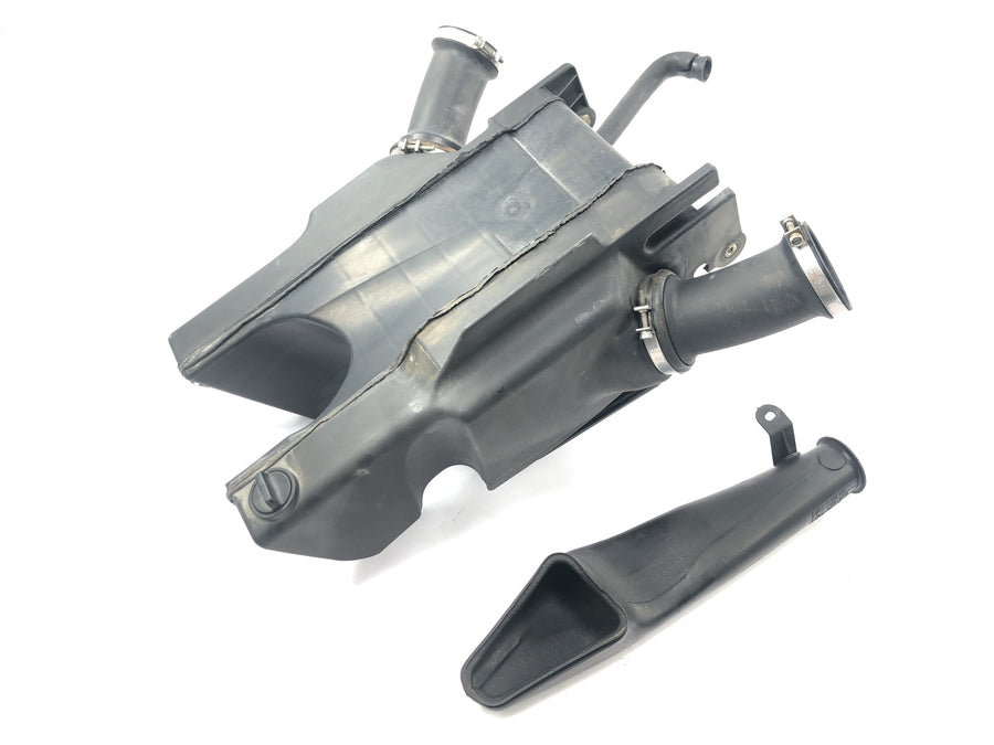 BMW R 1150 R R21 [2001] - Air filter box, intake box, air box, air filter housing
